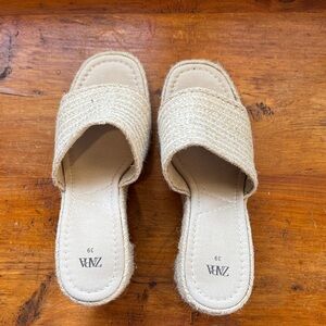 Zara Women's Rafia Block Heels